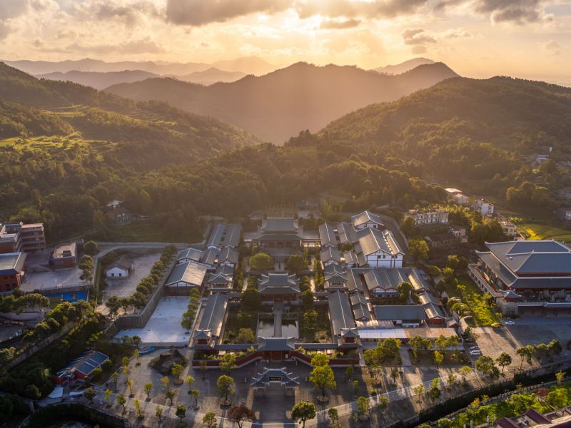 寺院全景